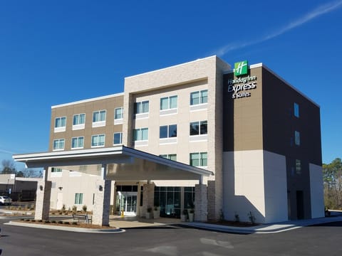 Holiday Inn Express & Suites - Carrollton West By IHG Hotel in Carrollton