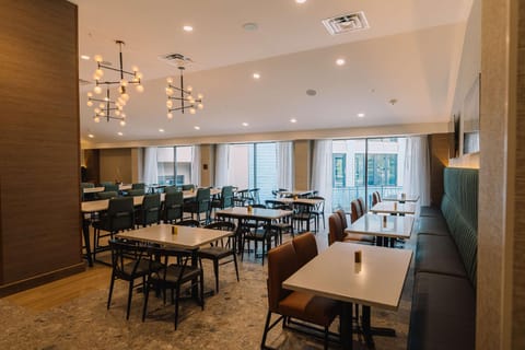 Embassy Suites by Hilton Gatlinburg Resort Hotel in Gatlinburg