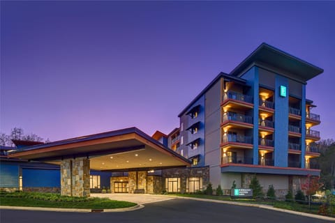 Embassy Suites by Hilton Gatlinburg Resort Hotel in Gatlinburg
