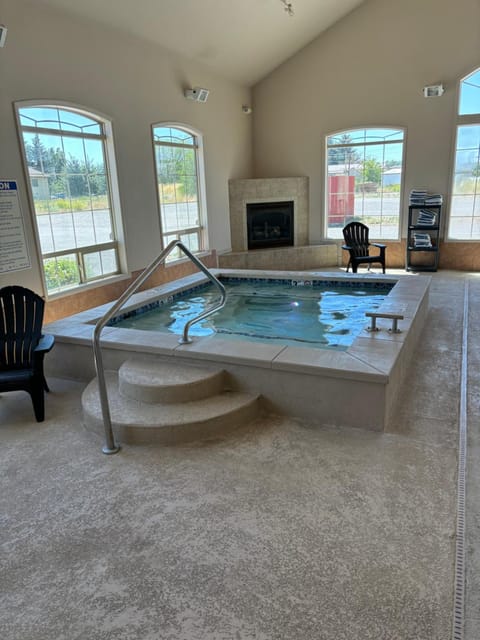 Super 8 By Wyndham Rexburg Hotel in Rexburg