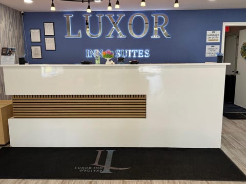 Luxor Inn & Suites, a Travelodge by Wyndham Hotel in Elkins