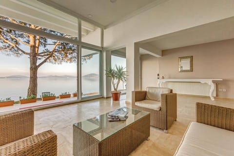 Cunda Hotel Hotel in İzmir Province