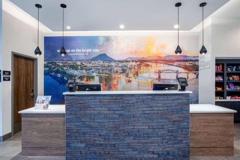 La Quinta Inn & Suites by Wyndham Chattanooga Downtown/South Hotel in Chattanooga
