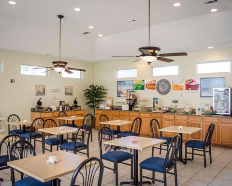 Baymont by Wyndham Pensacola NAS Corry Area Hotel in Alabama