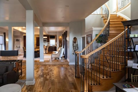 The Cochrane House Luxury Historic Inn Inn in Windsor