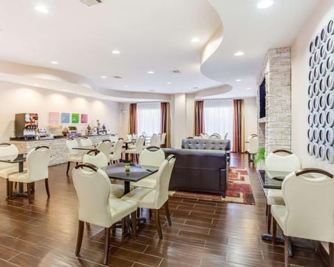 Comfort Suites Mandeville - Covington Hotel in Mississippi