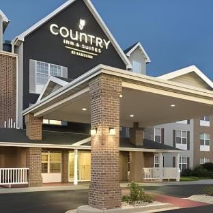Country Inn & Suites by Radisson, Milwaukee Airport, WI Hotel in Milwaukee