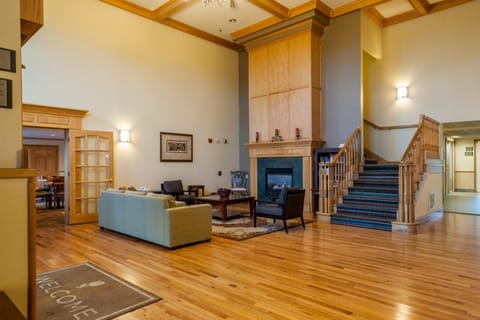 Country Inn & Suites by Radisson, Milwaukee Airport, WI Hotel in Milwaukee