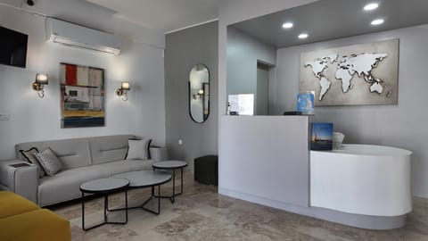 Marybill Hotel in Perissa