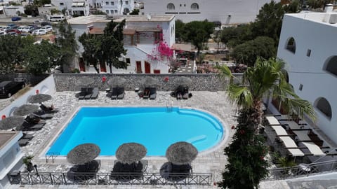 Marybill Hotel in Perissa