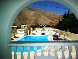 Marybill Hotel in Perissa