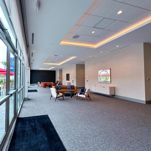 Shared lounge/TV area