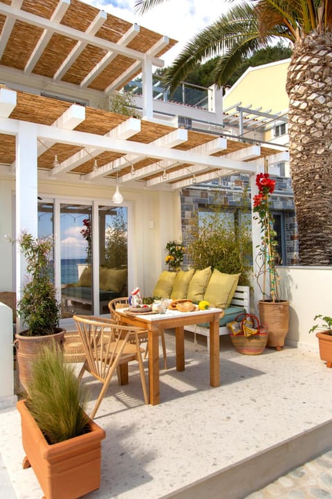 Aegean Stories pelagos suites Apartment hotel in Samos, Greece