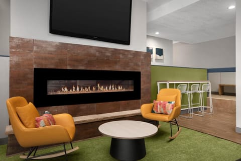 Spark by Hilton Denver Tech Center Greenwood Village Hotel in Greenwood Village