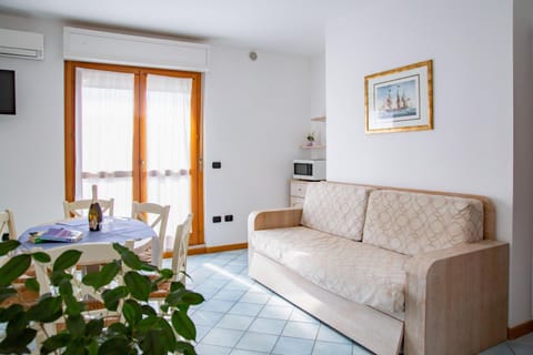 Buganvillea Residence Hotel in Alghero