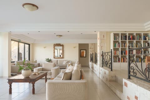 Asterias Village Resort Hotel Apartment hotel in Piskopiano