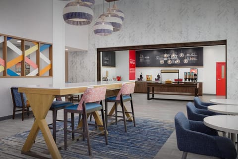 Hampton Inn and Suites by Hilton Naples South Hotel in East Naples