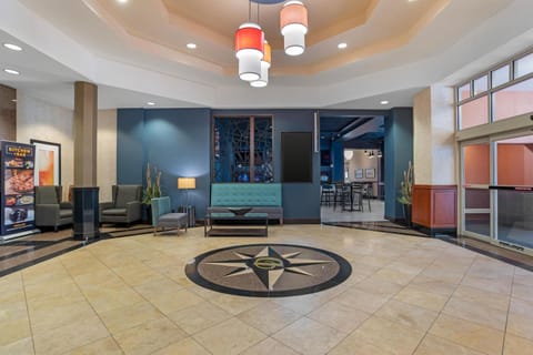 Drury Inn & Suites Baton Rouge Hotel in Baton Rouge
