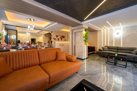 Otel Carpediem Gold Kuşadası Hotel in Kusadasi