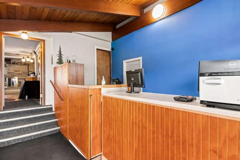 Rodeway Inn Oscoda Hotel in Au Sable Charter