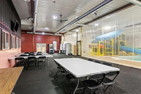 Rodeway Inn Oscoda Hotel in Au Sable Charter