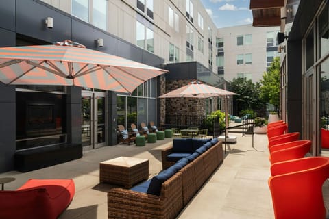 Aloft Cleveland Beachwood Hotel in Beachwood