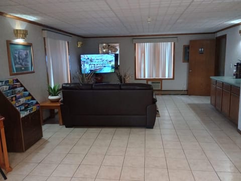 Hotel Iron Mountain Inn & Suites Hotel in Iron Mountain