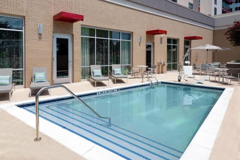 Hampton Inn & Suites Atlanta Buckhead Place Hotel in Buckhead