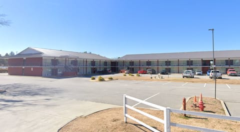 Suburban Studios Vidalia Hotel in South Carolina