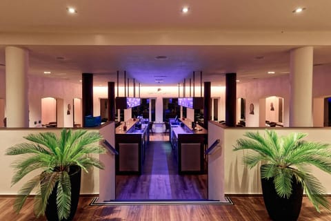 Restaurant (Private room)