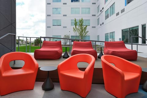 Aloft Waukee Hotel in Iowa