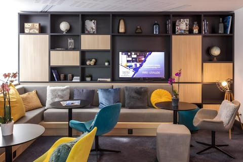 Nemea Appart Hotel Paris Levallois Apartment hotel in Levallois-Perret