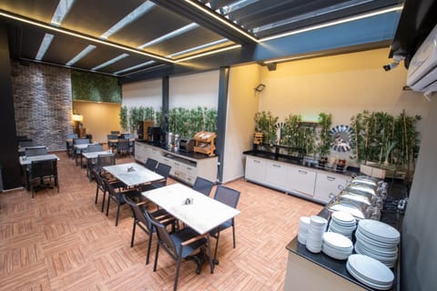 DELUXE MYWAY Hotel in Izmir