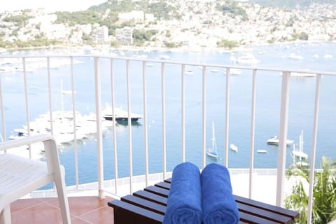 Alba Suites Acapulco Hotel in Acapulco