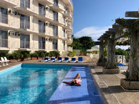 Alba Suites Acapulco Hotel in Acapulco