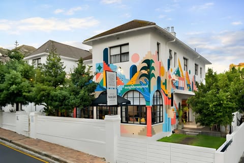 Neighbourgood Hill Hotel in Cape Town