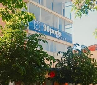 90pods  Hostel in Montenegro