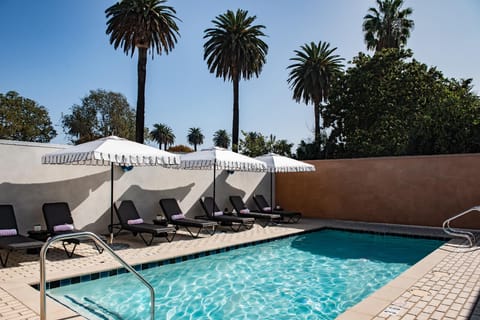Private pool