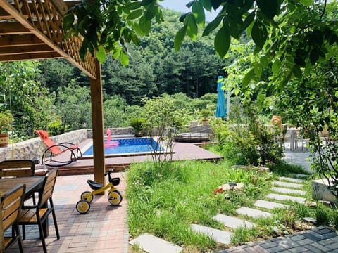 Floral Hotel·Flower Inn Inn Hotel in Beijing