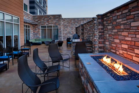 Fairfield by Marriott Inn & Suites Columbus, IN Hotel in Columbus