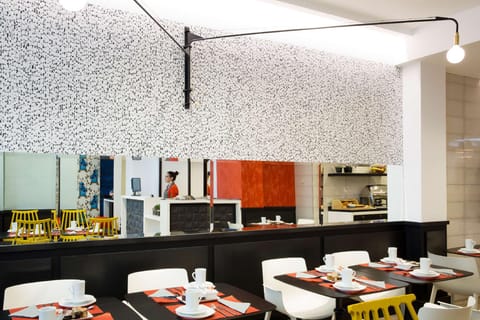 Coffee shop