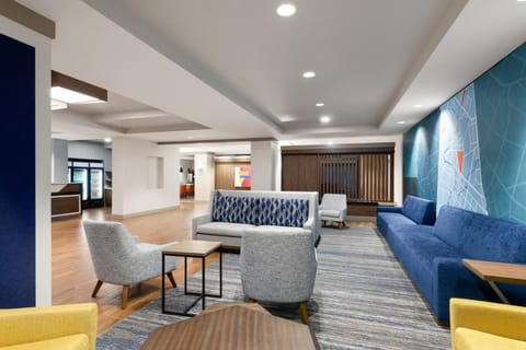 Holiday Inn Express Hotel & Suites Huntsville West - Research Park By IHG Hotel in Madison