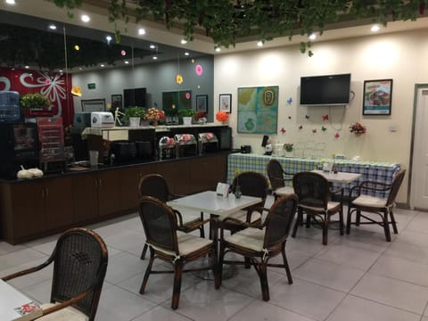 Jinjiang Inn Beijing Pingguoyuan Hotel in Beijing