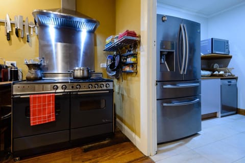 RATHMORE Apartment hotel in Tasmania