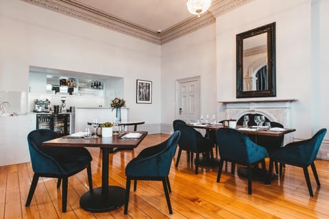 Maylands Lodge Hotel in Tasmania