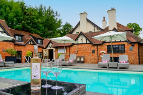 Private pool