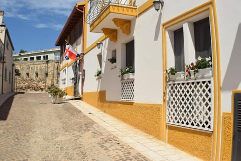 RESIDENZA AL CASTELLO  Apartment hotel in Carloforte