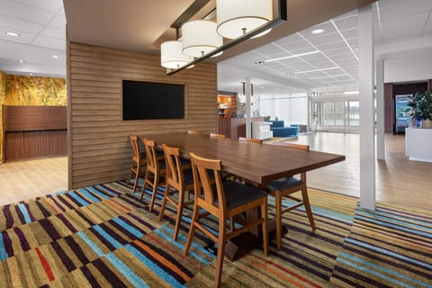 Fairfield by Marriott Inn & Suites Poplar Bluff Hotel in Ozark Mountains