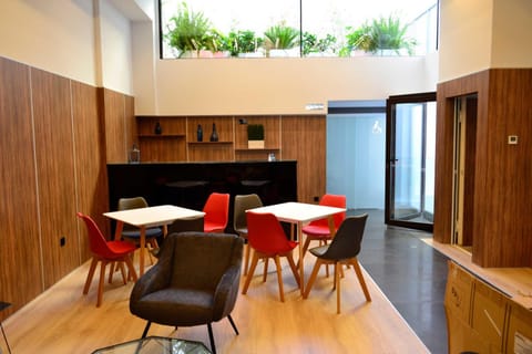 Shared lounge/TV area