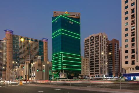 La Quinta by Wyndham Abu Dhabi Al Wahda Hotel in Abu Dhabi